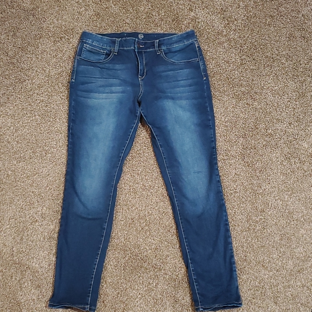 SO stretch skinny jeans